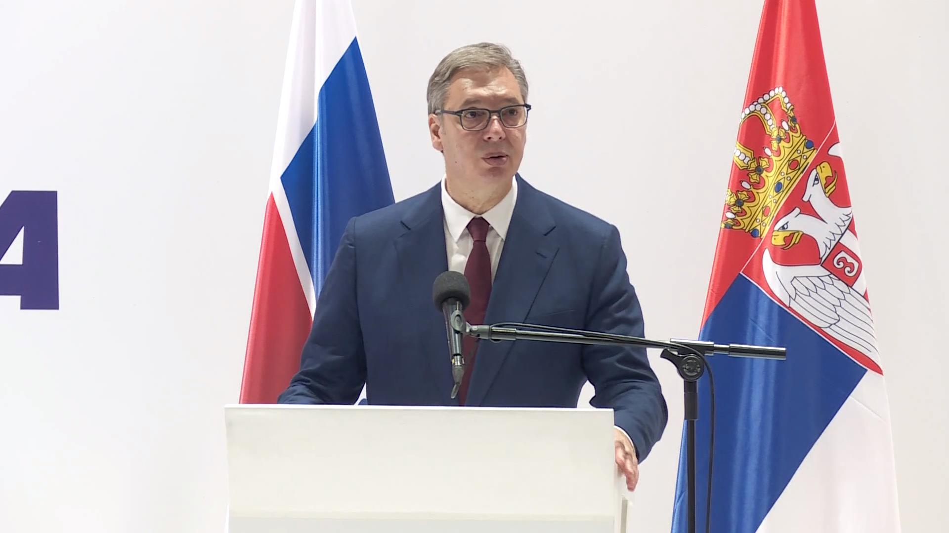 Aleksandar Vučić GO SNS Aleksandar Vučić GO SNS