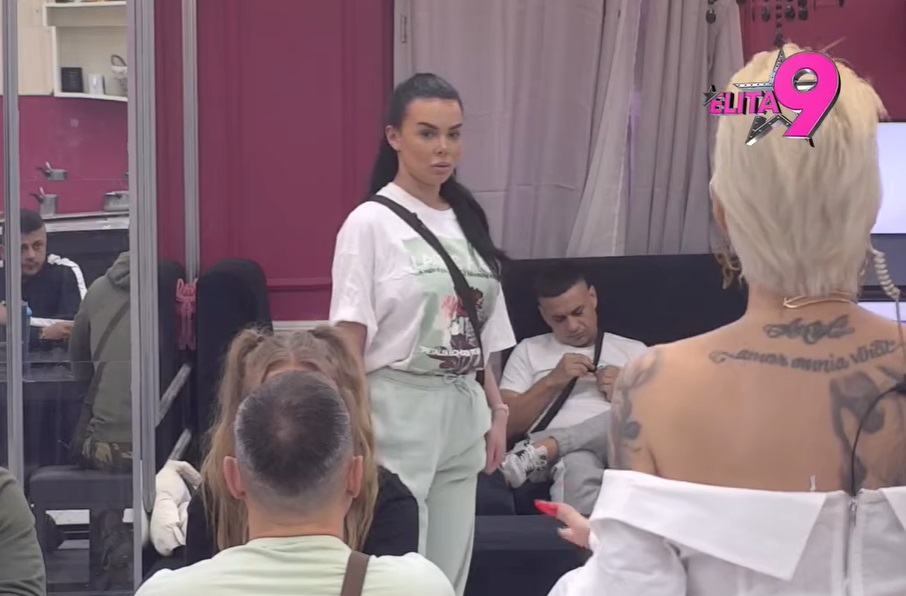 Anita Stanojlović Anita Stanojlović