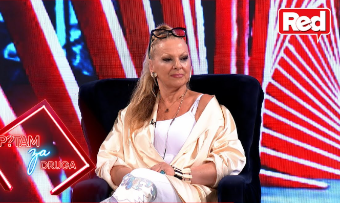 Jasna Ahmić Grofica, Anelina majka Jasna Ahmić Grofica, Anelina majka