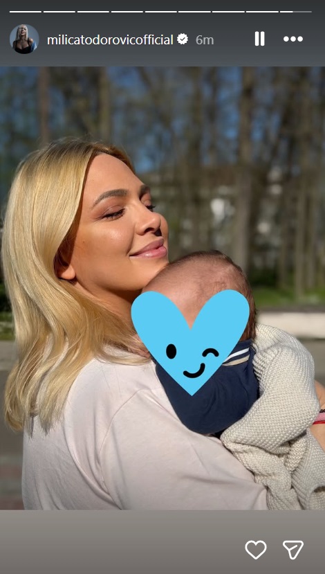 Milica Todorović sa sinom Milica Todorović sa sinom