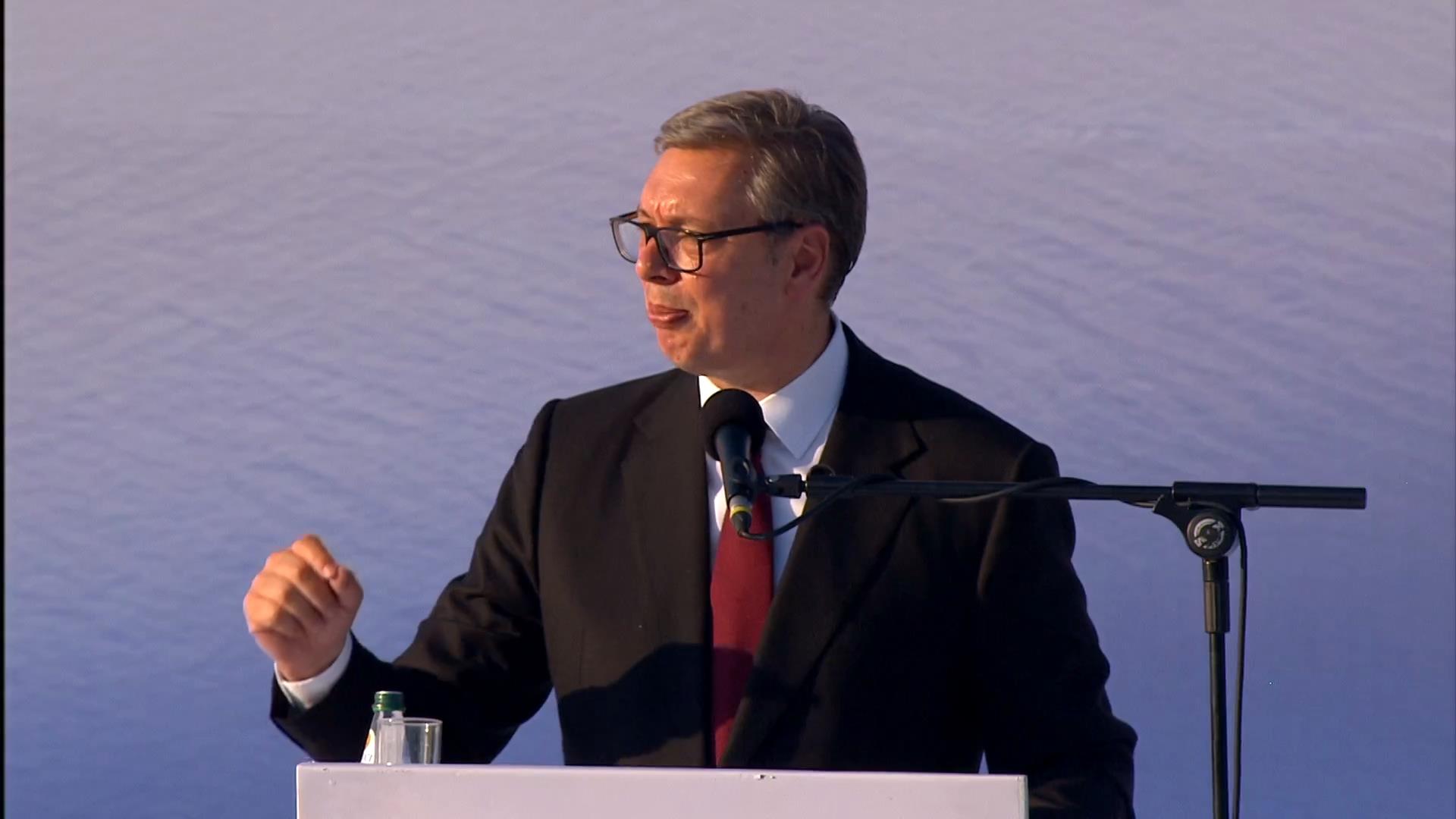 Aleksandar Vučić 3