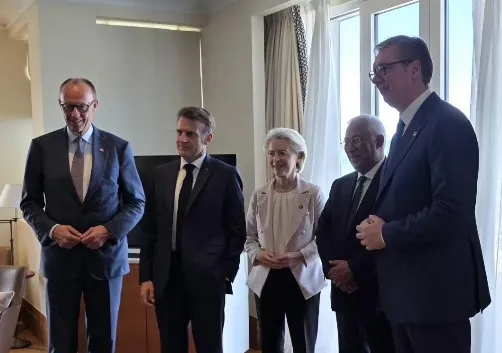 Svi Svi