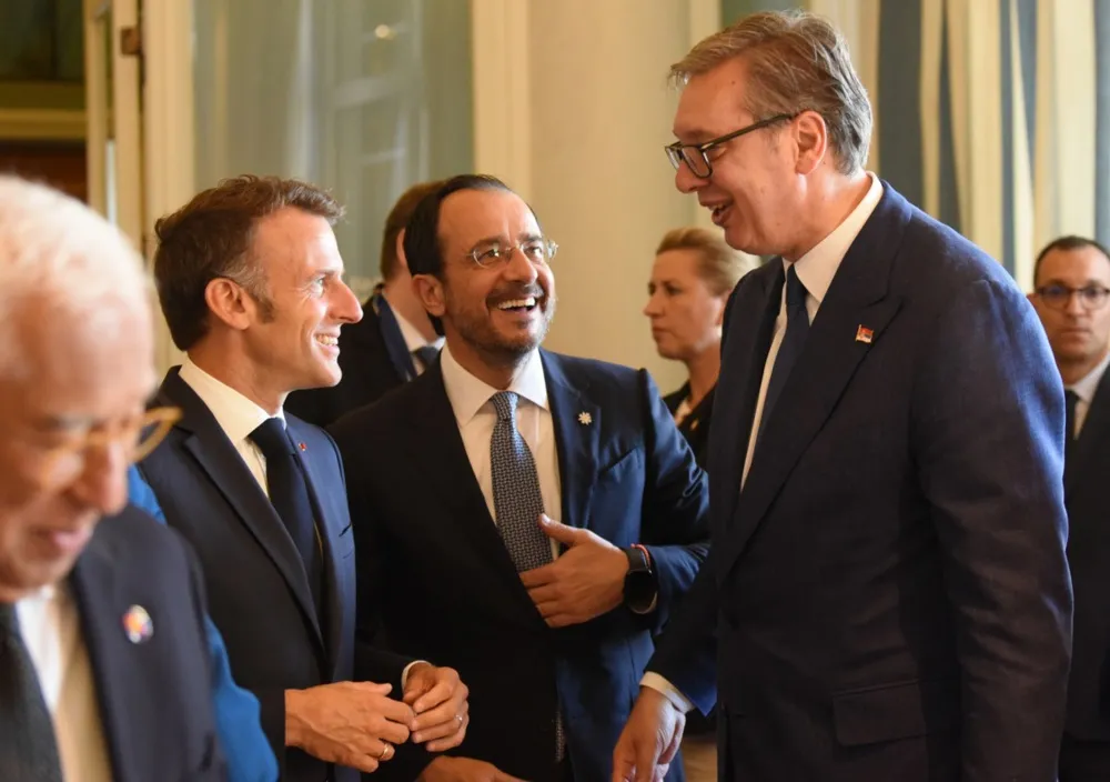 Vučić i Makron Vučić i Makron