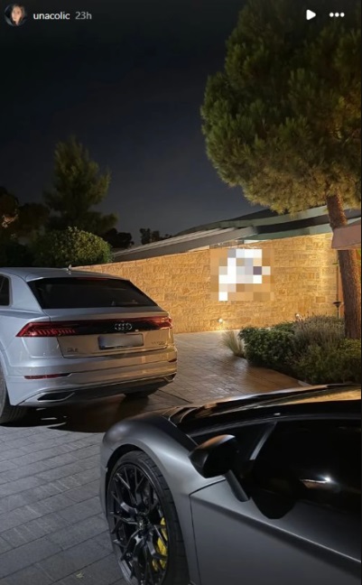 Ćerka Zdravka Čolića pokazala skupocene automobile Ćerka Zdravka Čolića pokazala skupocene automobile