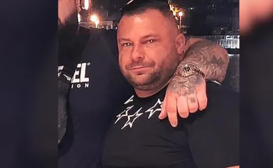 FOTO FOTO