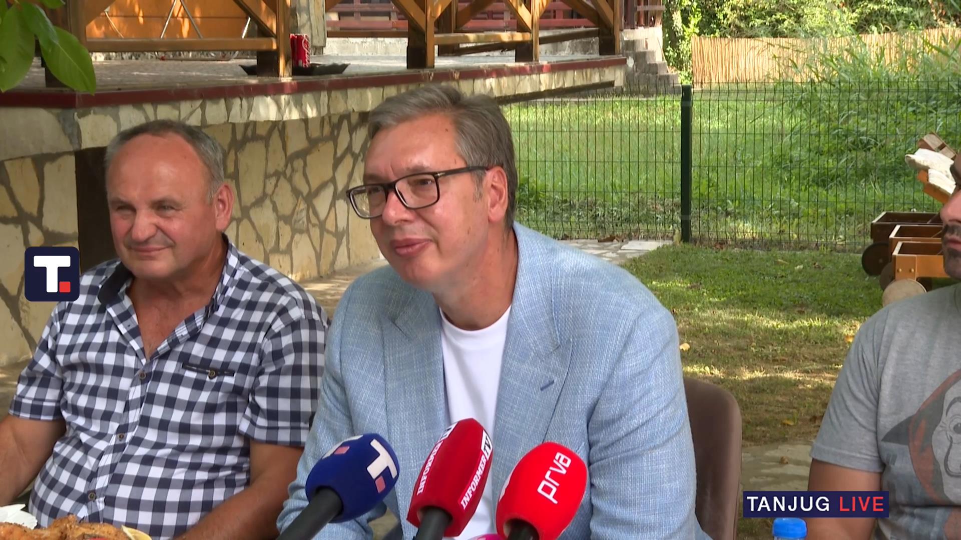 Vučić