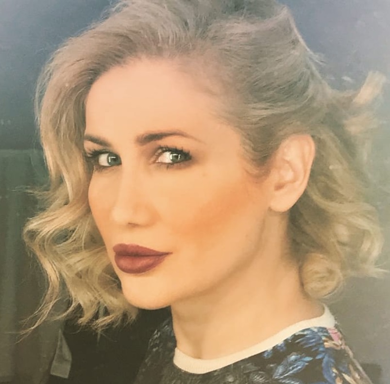 Voditeljka Milica Bursać Voditeljka Milica Bursać