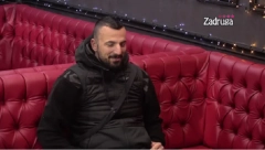 SKANDALOZNO PONAŠANJE TOMOVIĆA! Rijaliti programi su ga proslavili, a on sada udara po produkciji Zadruge i brutalno vređa novinare!