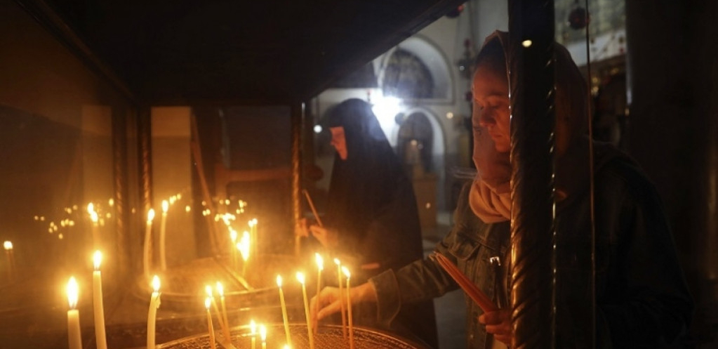 "MORATE DA PATITE ZBOG ISUSA" Monahinje postale prostitutke, sveštenici ih brutalno maltretirali!