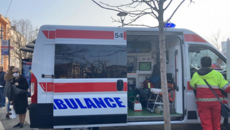 POZNATO STANJE POVREĐENIH U TUČI NA SLAVI U ALEKSINCU Jednom izvađena slezina, drugi ima povrede po licu i grudima!