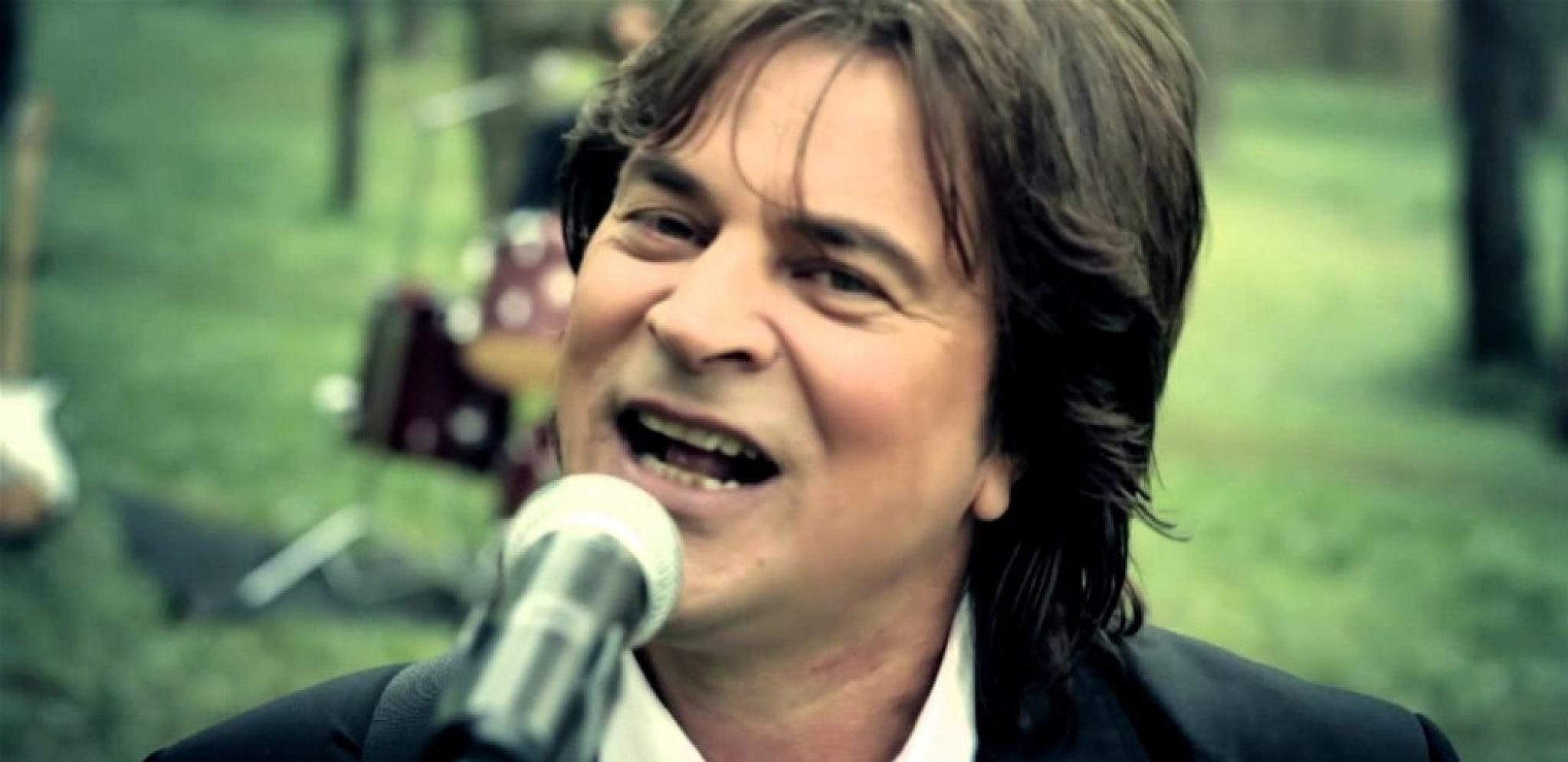 "REKAO MI DA HITNO DOĐEM U BEOGRAD" Alen je sa Bregom napravio spektakl na Trgu, A EVO KAKO JE DOŠLO DO TOGA DA BUDE GOST IZNENAĐENJA