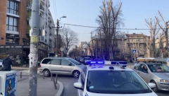 FILMSKA AKCIJA U BEOGRADU Vozili bez dozvole i registracije, a predstavljali se kao policajci, utvrđeno da su pozitivni na KOKAIN!