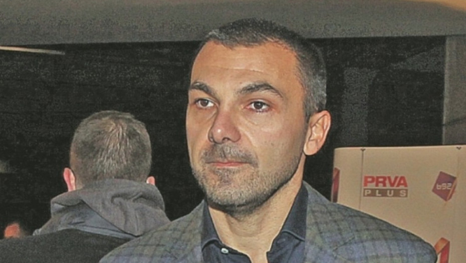 ELENA JE DEFINITIVNO DAVNA PROŠLOST! Ovo je nova devojka Jugoslava Karića, objavio fotku na kojoj su zagrljeni i uputio joj emotivnu poruku (FOTO)