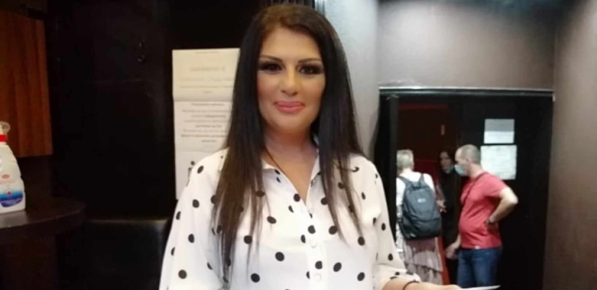 "DOK SAM ŽIVA NEĆU ODUSTATI" Sanja Maletić je nekoliko puta išla na vantelesnu oplodnju, A EVO OD KOJIH BOLESTI PEVAČICA BOLUJE