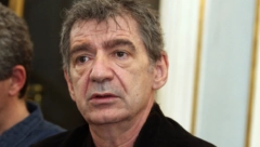 MLAĐA JE OD NJEGA 20 GODINA Ovako izgleda žena Mikija Manojlovića, moćnica na ozbiljnoj funkciji  (FOTO)