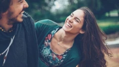 ASTROLOZI OTKRIVAJU: U njih se najlakše zaljubiti! Ova četiri znaka su magnet za suprotni pol!