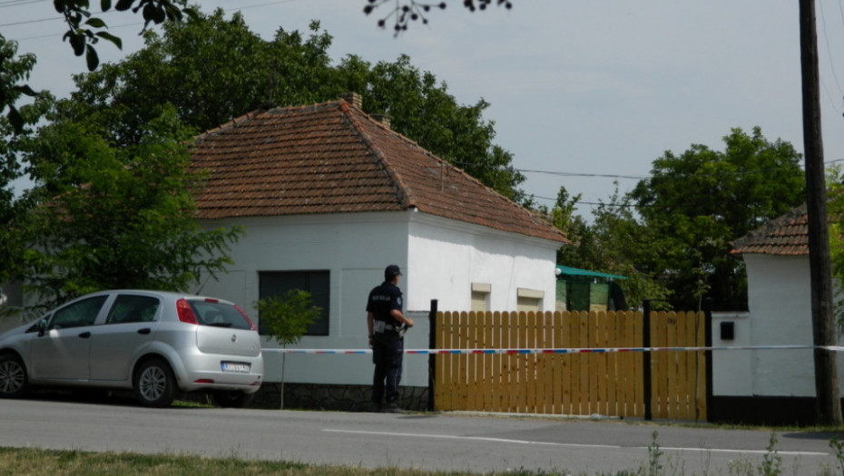 HOROR U VIŠNJICI Telo u fazi raspadanja pronađeno u voćnjaku!