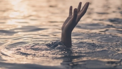 POTRAGA ZA DEVOJKOM I DALJE TRAJE Detalji tragedije na Gružanskom jezeru: Vozili se čamcem, Kragujevčanka se utopila