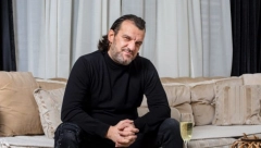 SVE PRŠTI OD LUKSUZA Aca Lukas za Alo! otvorio vrata svog doma! (VIDEO)