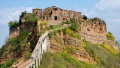 Bagnoregio - italijansko selo duhova do kojeg se može doći samo pešice