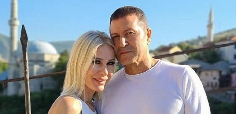 EVO KAKO IZGLEDA SIN VESNE I ĐOLETA  Pevačica prvi put pokazala naslednika, Adrian se vešto krio od očiju javnosti, A SADA SVI KOMENTARIŠU NJEGOV IZGLED