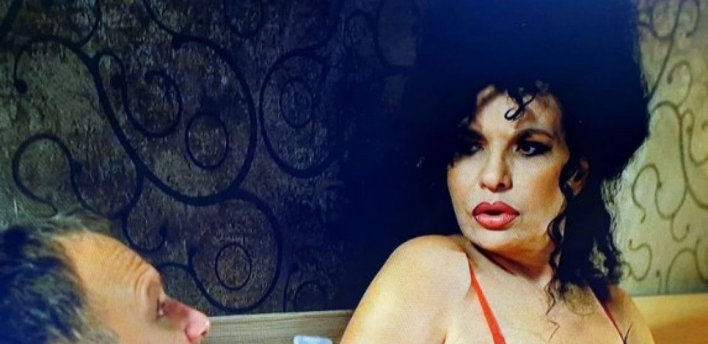 Vrele scene Lidije Vukićević u "Igri sudbine": Glumicine nemirne grudi u crvenom brushalteru naprvile haos! (FOTO)