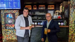 Goran Vesić svratio na pivo u jedan beogradski pab
