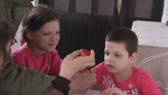 BOŽIJE ČUDO Mala Milica progledala nakon što je od rođenja živela u potpunom mraku, operacija uradile plodom (FOTO)