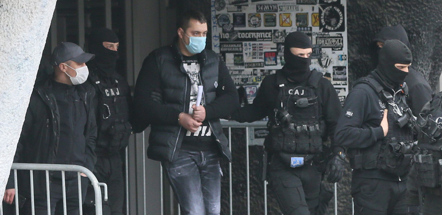 EKSKLUZIVNO! Otkrivamo kako je ekipa Velje Nevolje mamila i ubijala žrtve u Ritopeku! Rezali im vratove,  pa ih ostavljali da  celu noć krvare!