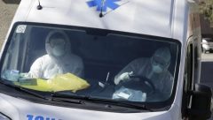 DRAMA NA MOSTU SLOBODE U NOVOM SADU Muškarac pretio da će da skoči u Dunav, policajci odmah reagovali