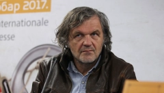 OPERISAN NAKON PRELOMA NOGE Emir Kusturica hitno je hospitalizovan, evo kakvo je sada njegovo stanje