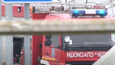BUKTI VELIKI POŽAR U PODGORICI Vatrogasci se bore sa vatrenom stihijom