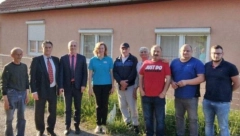 Jeckov i Jeremić posetili Mirkovce i Sremske Laze: Posećena i Srpska kuća koja će biti mesto okupljanja svih Srba
