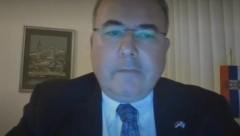 Oglasio se počasni konzul Srbije u Izraelu Aleksandar Nikolić: Svi smo na vezi!