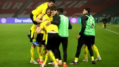 STOP ZA NEVAKCINISANE! Borusija iz Dortmunda odlučila: Vakcina, pa može na stadion!