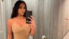 DA LI JE UŽIVALA? Najpoznatija svetska starleta gledala uživo najluđi meč (FOTO)