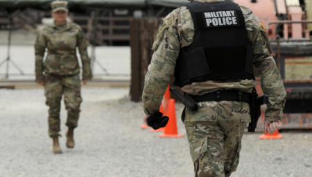 AMERIČKI VOJNICI MASOVNO DIŽU RUKU NA SEBE Misteriozne smrti u američkim trupama na Aljasci