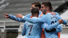 FANTASTIČAN MEČ U NJUKASL! Feran Tores het-trikom doneo trijumf "građanima"!