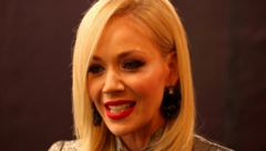 ŠTITNU ŽLEZDU VIŠE NEMAM! Jelena Rozga otkrila detalje borbe sa opakom bolešću, a tu nije kraj pevačicinim mukama!