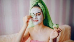 ZATEŽE I OSVEŽAVA KOŽU: Maska za lice od kvasca i pavlake