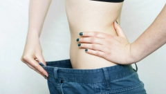 Žene u Srbiji masovno "GUGLAJU" ovu DIJETU: Za deset dana gubi se šest kilograma, osnovni sastojak je jedna od najjeftinijih namirnica!