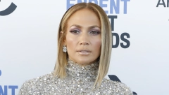 Dok svet uzdiše za pomirenjem Dženifer i Bena, fotografija njenog bivšeg Paf Dedija uzburkala javnost, što mu je ovo trebalo?