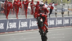 SJAJNA TRKA! Miler slavio u Francuskoj posle drame! (VIDEO)