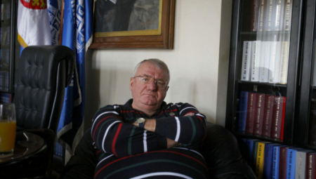 VOJISLAV ŠEŠELJ ZA "ALO!" - PRVI INTERVJU POSLE IZBORA Uželeo sam se sučeljavanja sa haškim inkvizitorima, opet ću ih rasturiti!