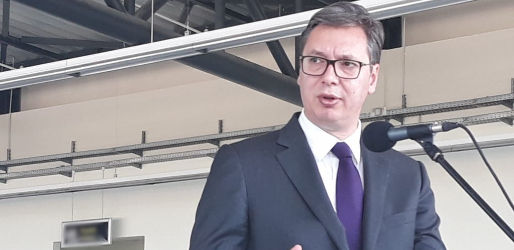 SRBI SA KiM TRAŽE HITAN SASTANAK SA VUČIĆEM ZBOG KURTIJEVIH PRETNJI "Verujemo svojoj državi i predsedniku"