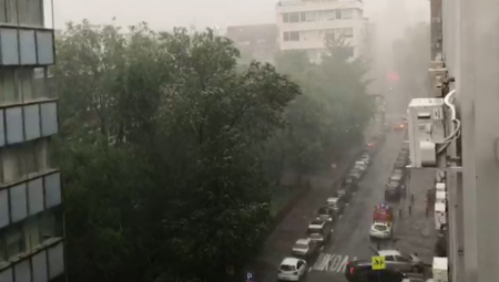 RHMZ IZDAO UPOZORENJE! Pljuskovi i grmljavina stižu u Srbiju!