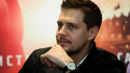 SVAKA BUDALA MOŽE DA UZME EKSER I DŽOINT Miloš Biković progovorio o detinjstvu, pa poručio: Nisam imao bogatog oca, borio sam se
