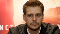 SAMO JOŠ KOD MENE NIJE DOŠAO DA GLUMI! Miloša Bikovića žestoko isprozivali na Tviteru, a njegov odgovorio usijao je društvene mreže!