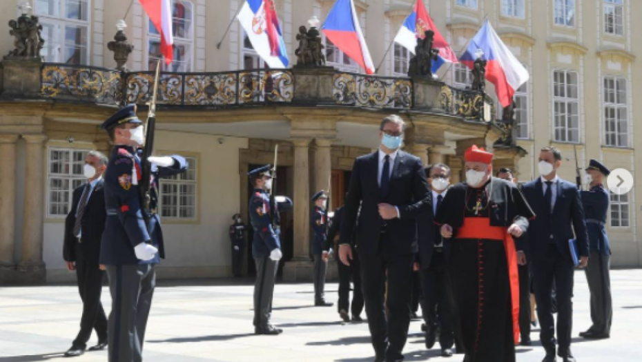 VELIKA ČAST UKAZANA PREDSEDNIKU SRBIJE Vučić u najvećoj i najvažnijoj crkvi u Češkoj (FOTO)