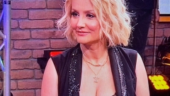 PEVAČICA SVIMA ZAPUŠILA USTA! Gocu Tržan napali su zbog estetske korekcije, a onda im je ona oštro odgovorila i otkrila šta novo sprema svojoj publici